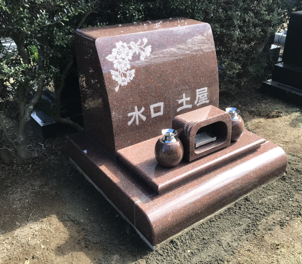 船橋市の馬込霊園の洋型墓石