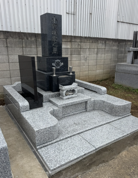 千葉市の桜木霊園の墓石